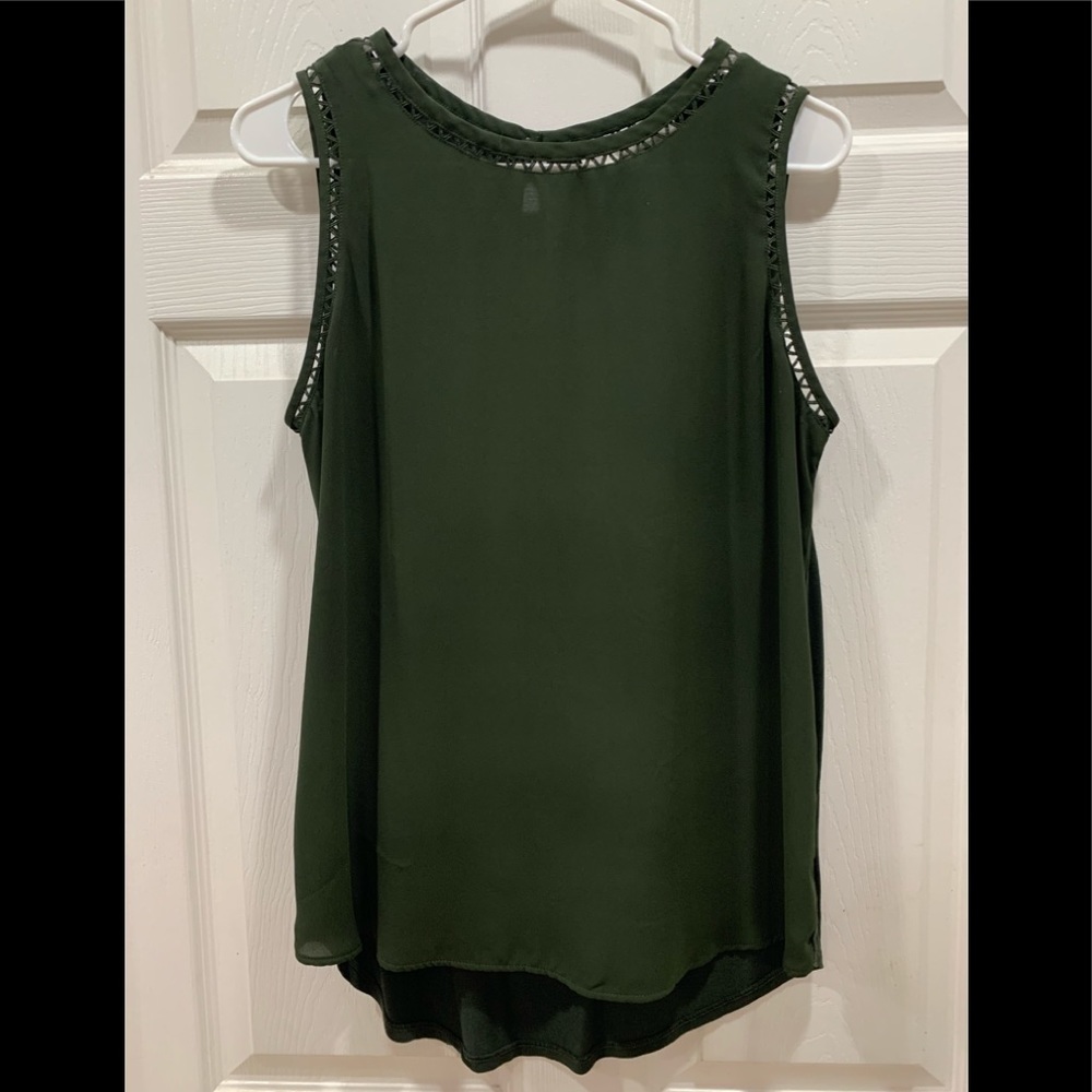 LOFT Flowy Dark Olive Green with Cutout Detail M